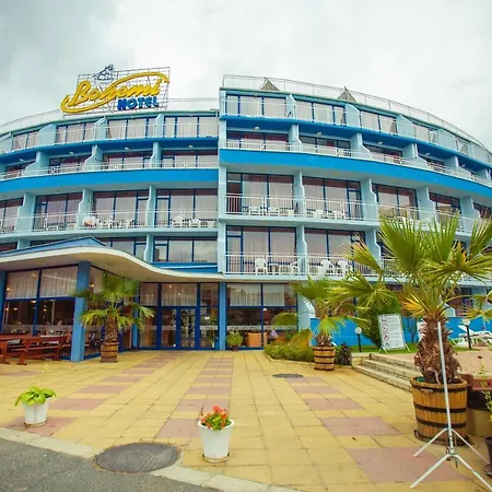 Bohemi And Free Parking Otel