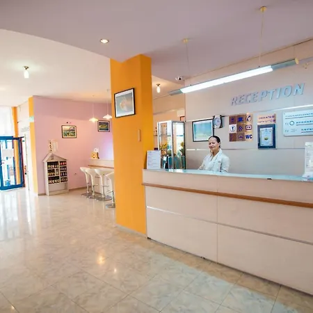 Bohemi And Free Parking Otel