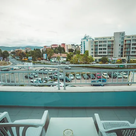 Bohemi And Free Parking Otel