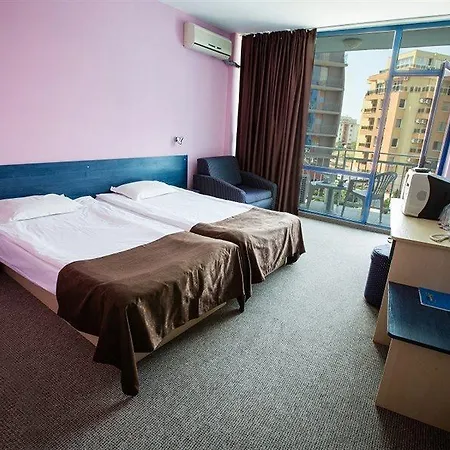 Bohemi And Free Parking Otel