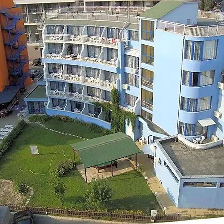 Bohemi 3*