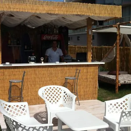 Bohemi And Free Parking Slantschew brjag