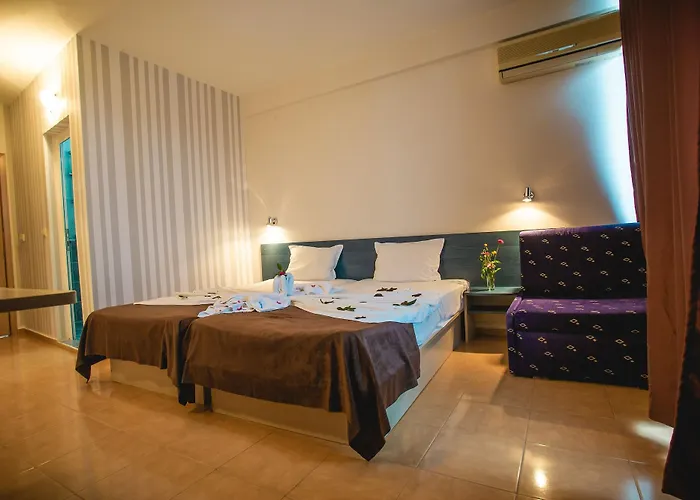 Bohemi Хотел 3*